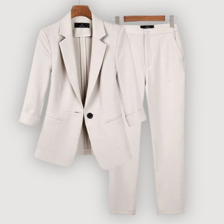 CLARA – TAILORED SUIT SET
