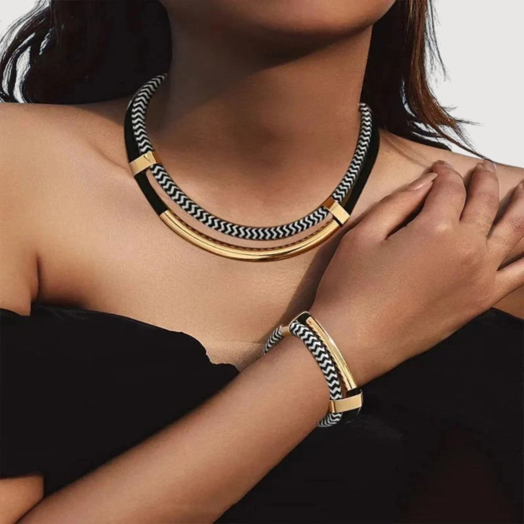 LAURA – MODERN JEWELLERY SET